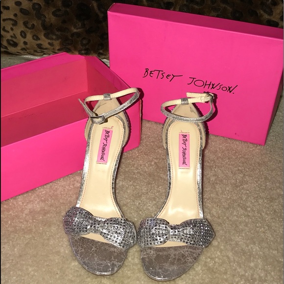 Brand New Betsey Johnson Wedges - Picture 1 of 4